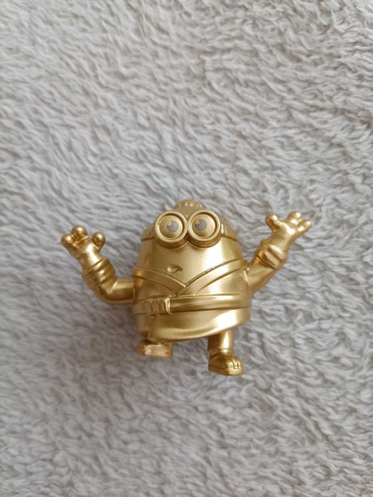 Рідкісні фігурки minions 2019 року McDonald's придбані закордоном