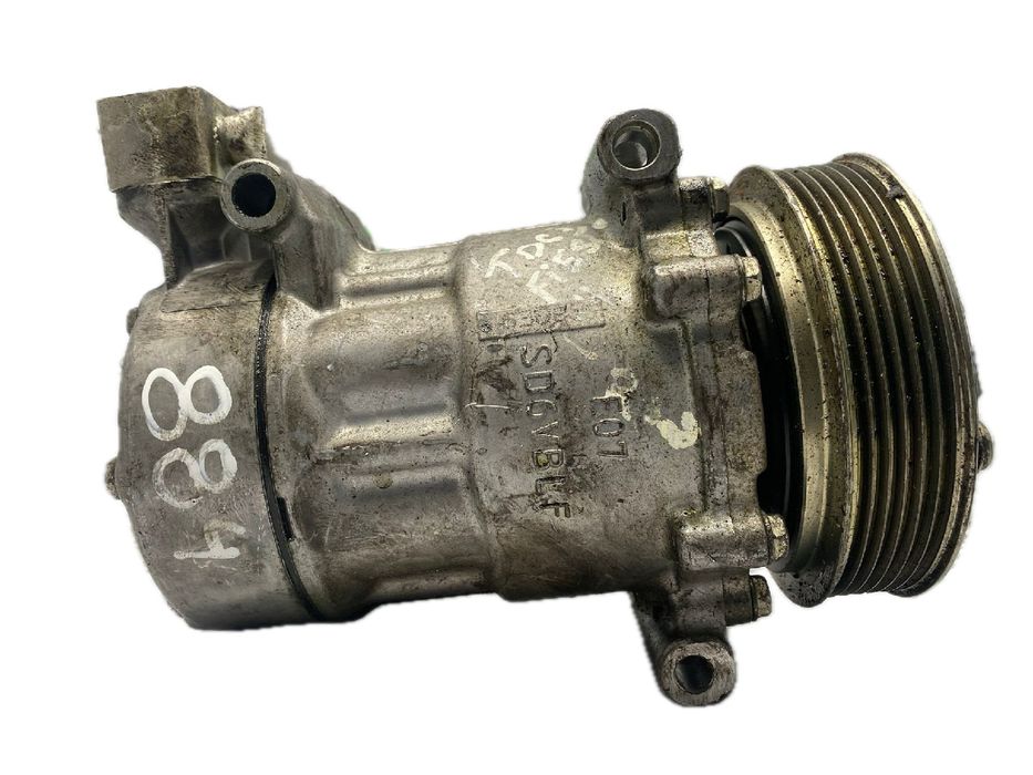Compressor AC FORD Fiesta VI (CB1, CCN)