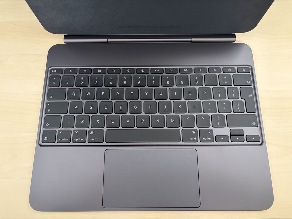 Magic Keyboard - iPad Pro 13” M4/M5