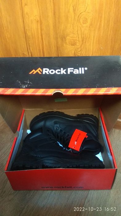 Ботинки  берцы черевики