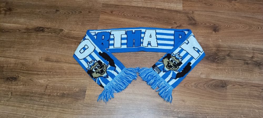 Hertha BSC szalik piłkarski sportowy używany