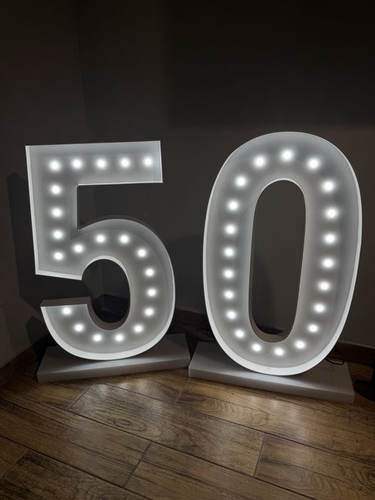 Wynajem podświetlane cyfry LED "18" i "50" - Urodziny, Impreza