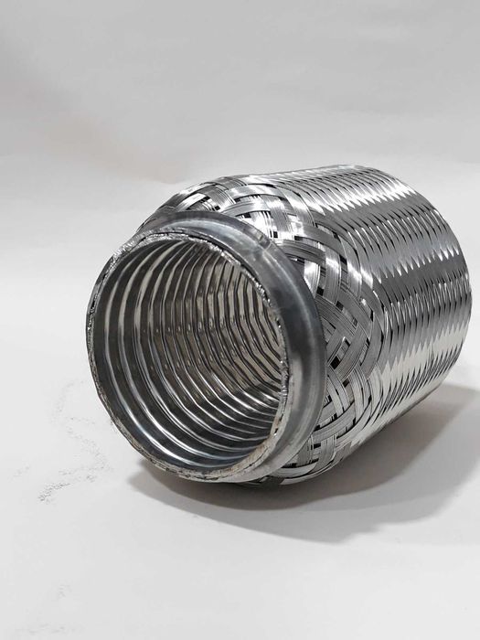 Гофра глушителя - гофра выхлопной системы.