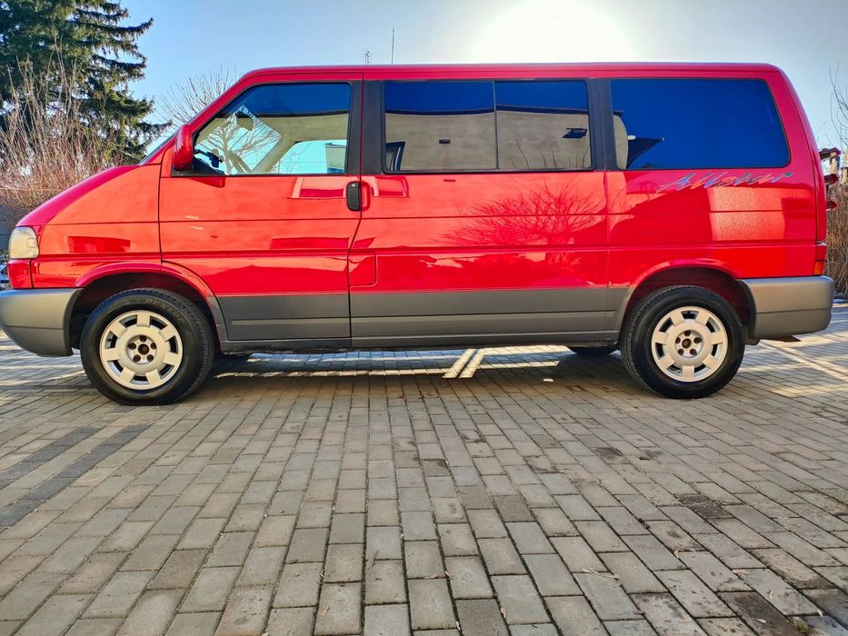 Volkswagen Multivan 2.5 102 KM#MULTIVAN#klima#super stan