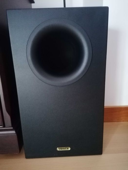 Amplificador YAMAHA, Altifalantes e Subwoofer