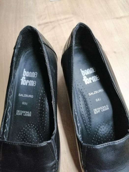 Buty damskie czarne 39 obcas 4cm bonne forme