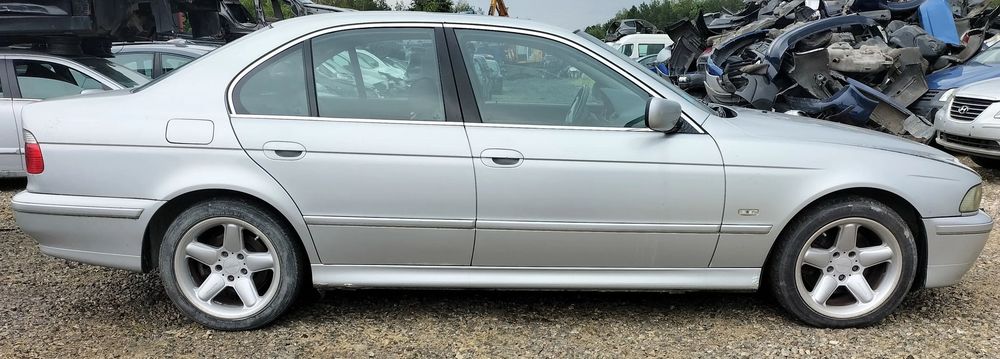 BMW 5 E39 LIFT 525 M57 DRZWI PRAWY LEWE TYŁ PRZÓD ZDERZAK MASKA BŁOTNIK LAMPA PAS PRZEDNI KLAPA SZYBA LUSTERKO SILNIK SKRZYNIA CAŁY NA CZĘŚCI