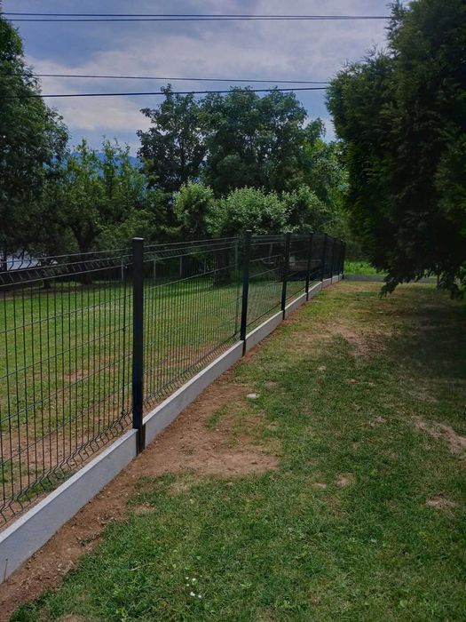 Kompletne ogrodzenie panelowe 173 fi5 z podmurówką - 87zł/mb