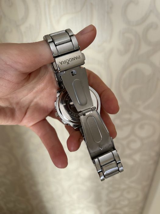 Продам наручные часы