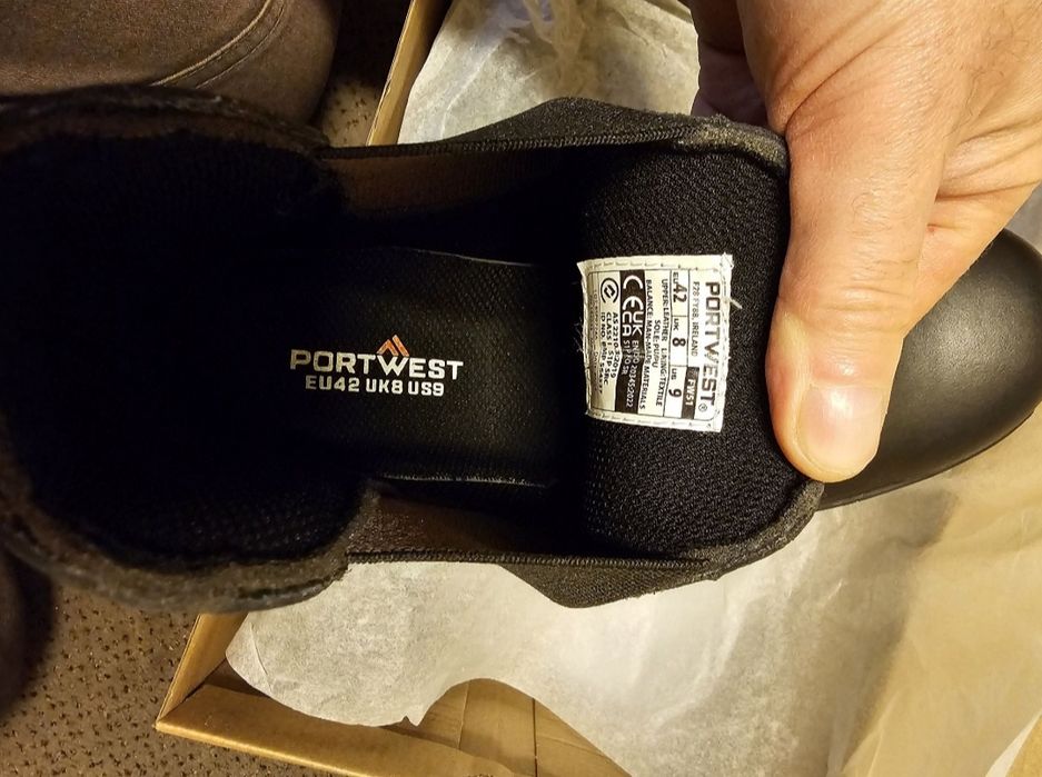 Buty robocze sztyblety czarne rozm.42 Nowe