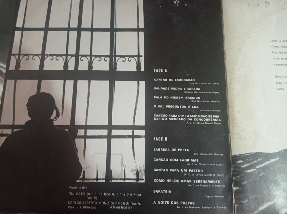 Adriano Correia de Oliveira LP Cantaremos Negociável