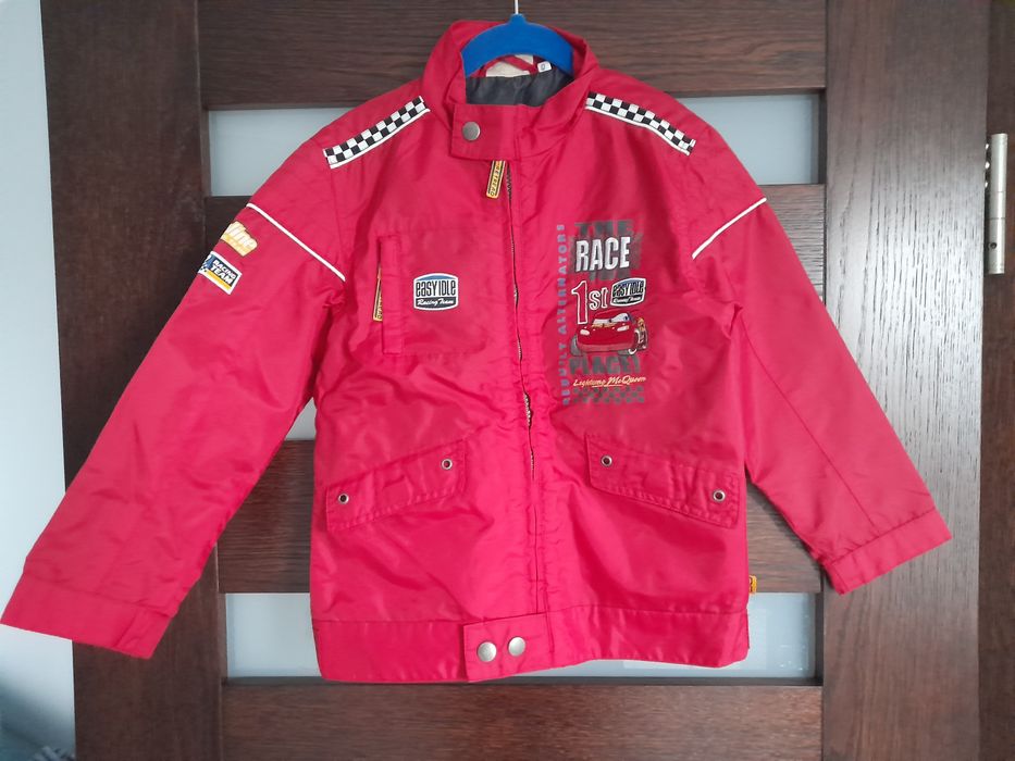 Używana kurtka wiatrowa