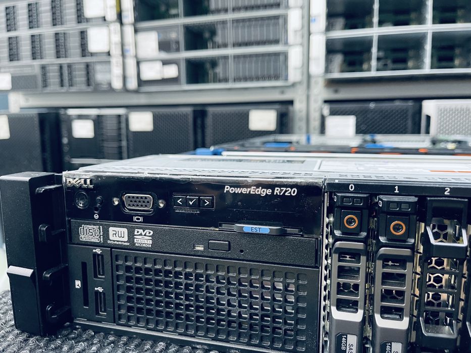Сервер DELL Poweredge R720 16SFF