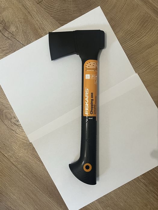 Сокира-колун Fiskars Solid A6 XS