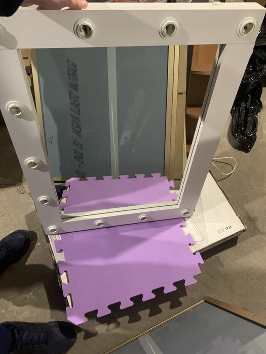 Beaty зеркало с лампочками