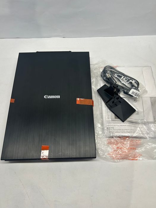 Skaner A4 Canon Lide 400 USB do dokumentów