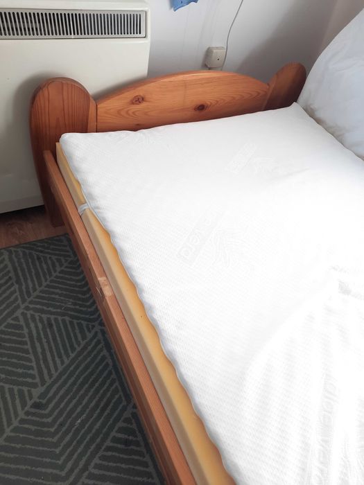 Łóżko 210x90 dla wysokiej osoby solidne stabilne mocne sosnowe drewno