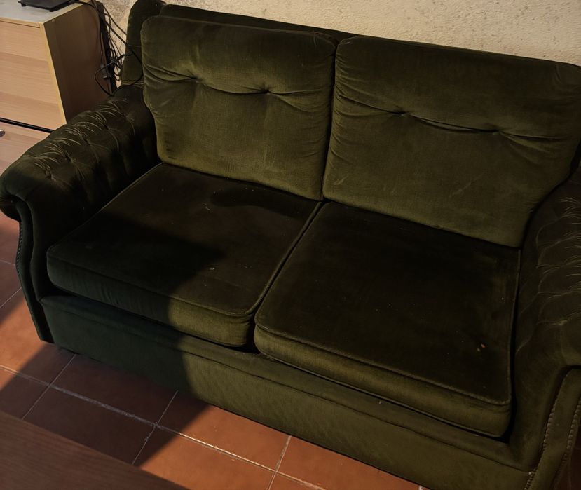 Sofá dois lugares vintage