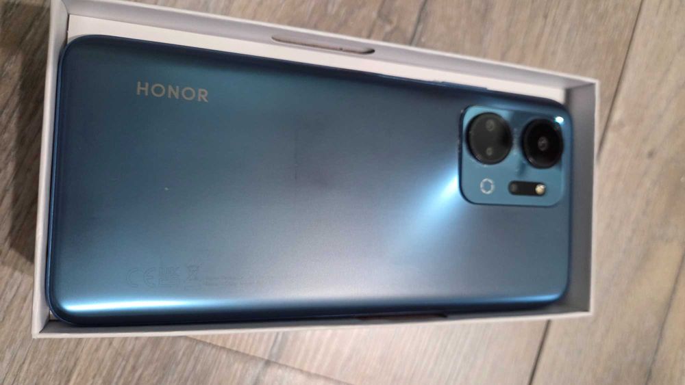 telefon komórkowy