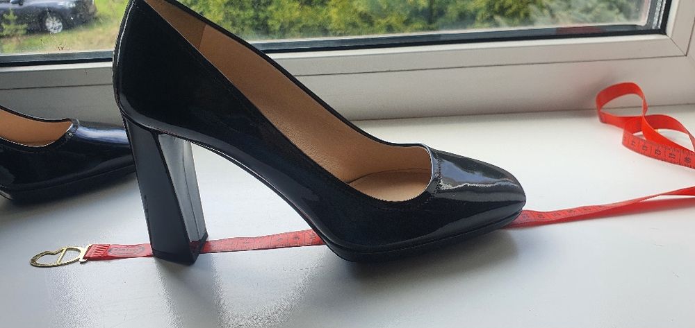Туфлі PRADA (оригінал)