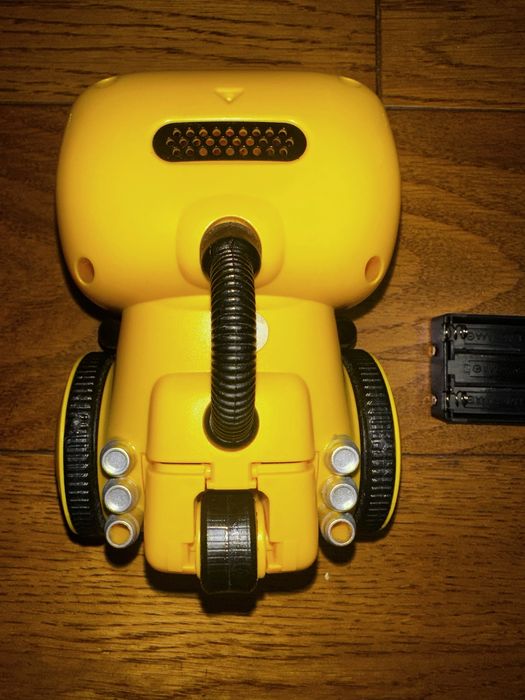 Інтерактивний робот AT Robot