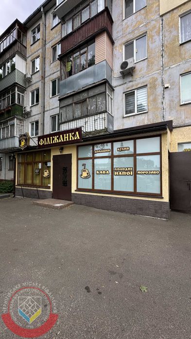 RLT V01 Оренда фасадного приміщення під кафе/ресторан, вул О. Довженка