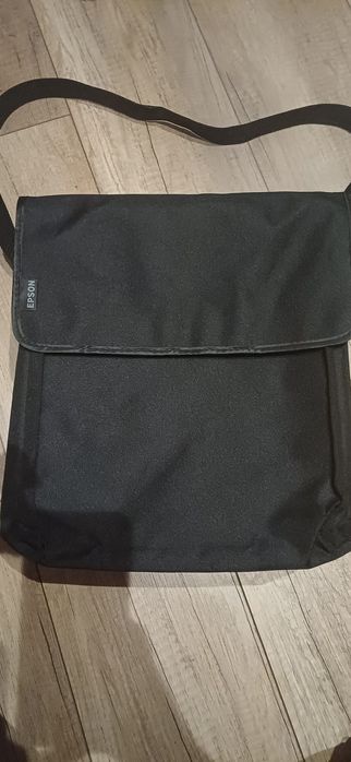 Nowa torba Epson na projektor