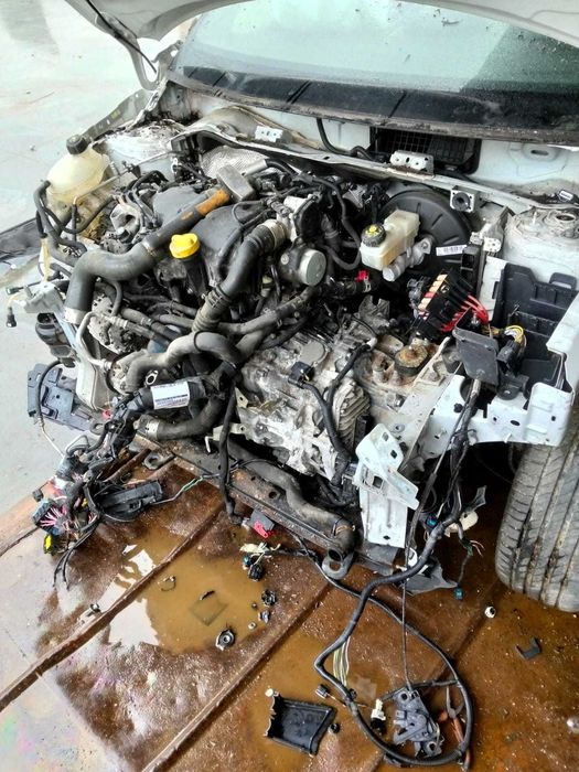 Motor Renault Clio 1.5 dci K9K608 Caixa DC4015