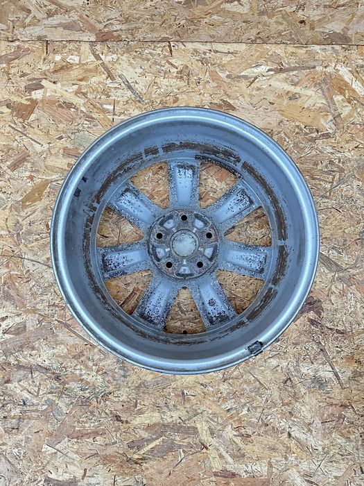 Диски5.114.3 R17 ET41 ЦО(діа)67.1 KIA титани диски