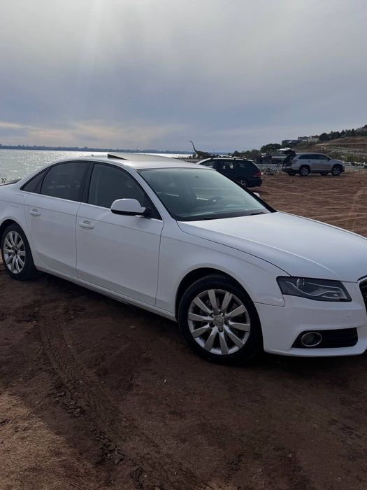 Продам Audi A4B8