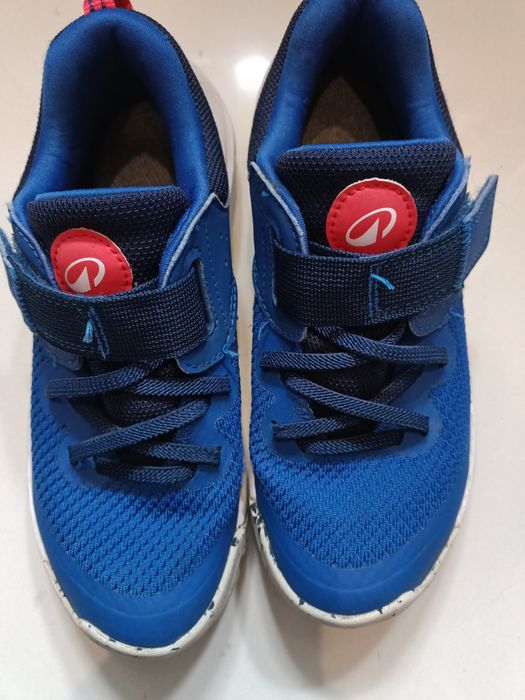 Adidasy Decathlon Playful Fast Scratch rozm. 33