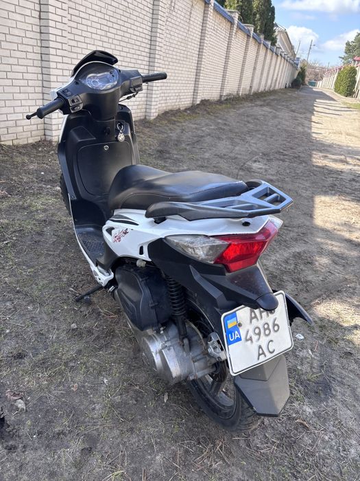 Обміняю скутер SYM symphony