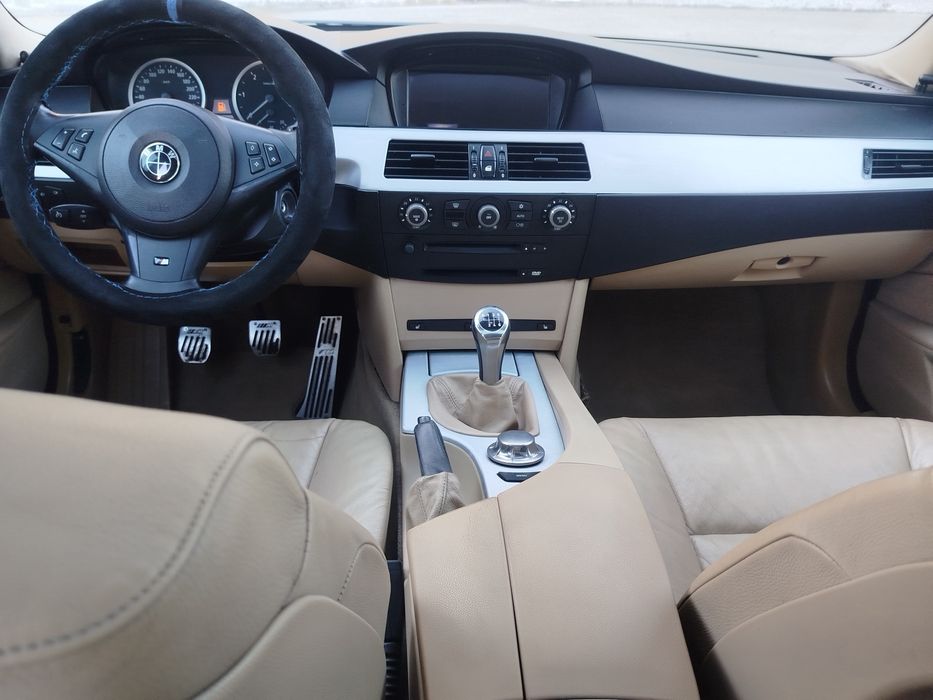 BMW  E60 Pack  M