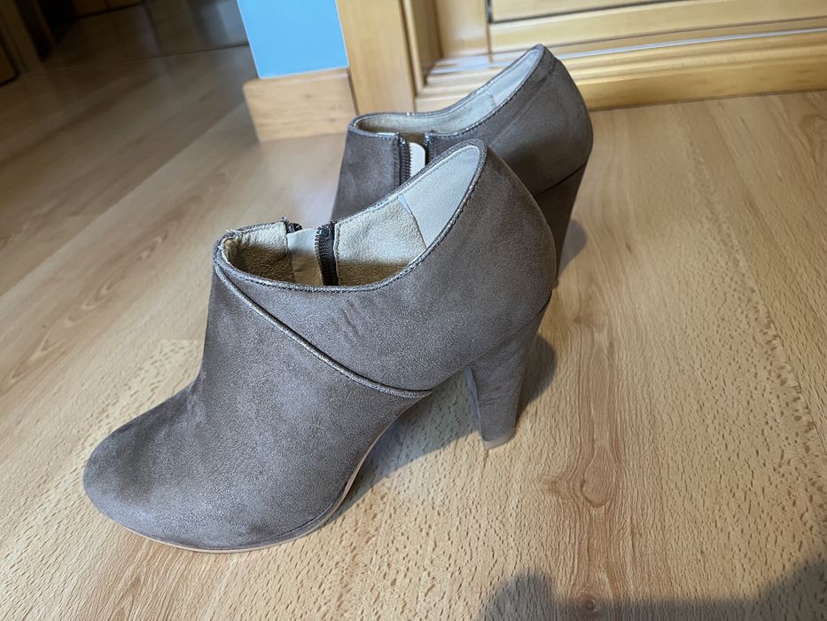 Botins de camurça