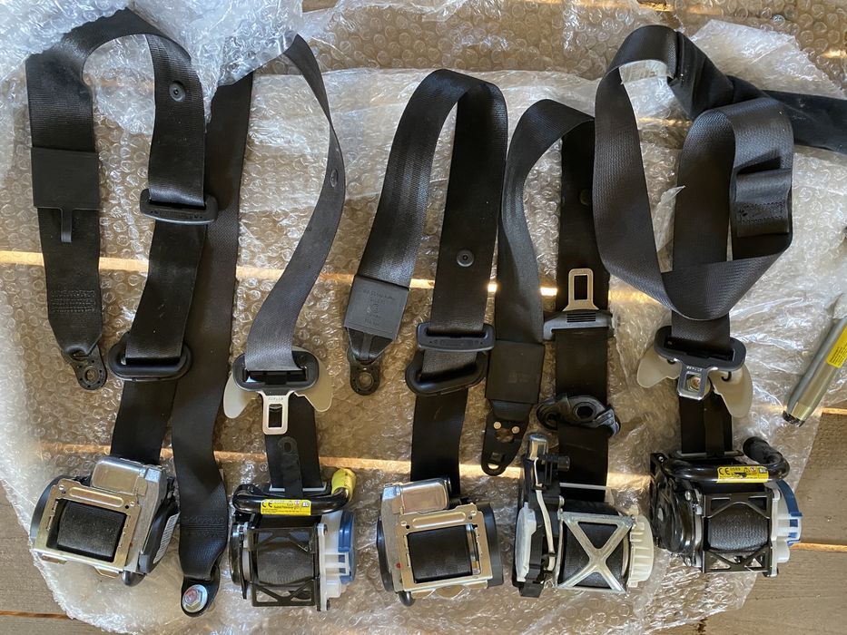 РЕМЕНЬ безпеки ремни безопасности  AUDI Q7 4l 2013 ауди к7 , ауді ку7