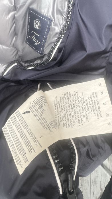 Пуховик fay оригинал