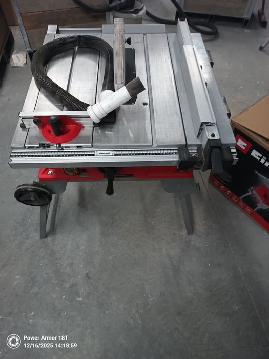 Piła Einhell TE-CC 250 UF używana stan bardzo  dobry