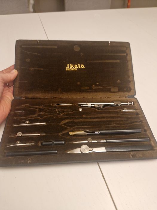 Zestaw kreślarski Skala Precision