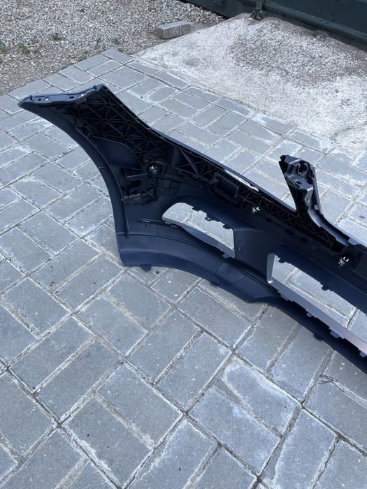 Parachoques de concorrencia frente novo Mercedes C220