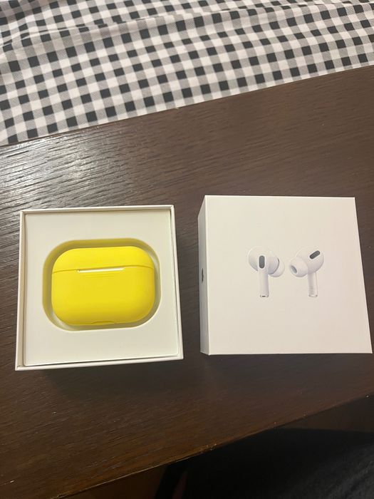 Нові Оригінальні Перевірені Airpods Pro З Жовтим Чехлом У Подарунок