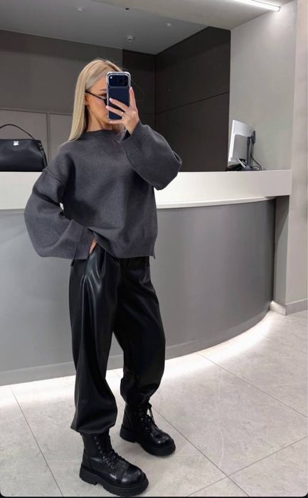 Штани з екошкіри