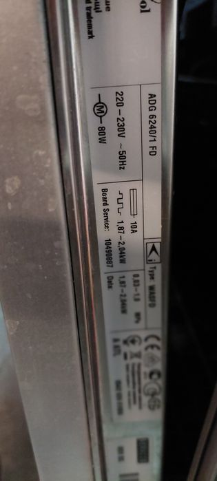 Zmywarka 60 cm.  do zabudowy Whirlpool 6L