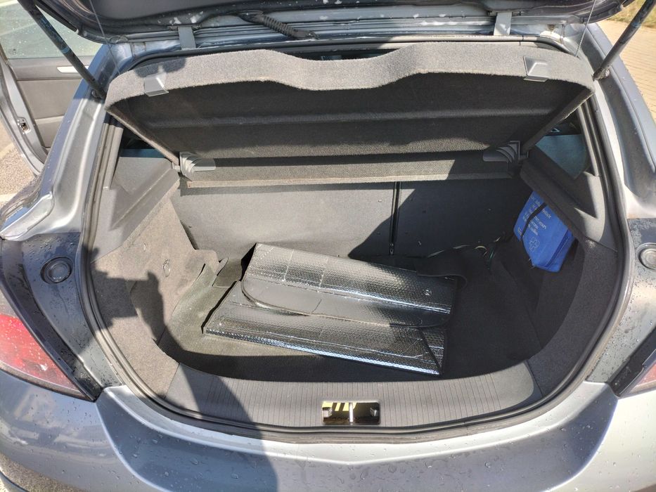 Opel Astra 1.6 TURBO GTC 180CV