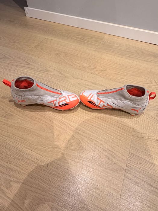 Korki do gry Puma Ultra rozmiar 34