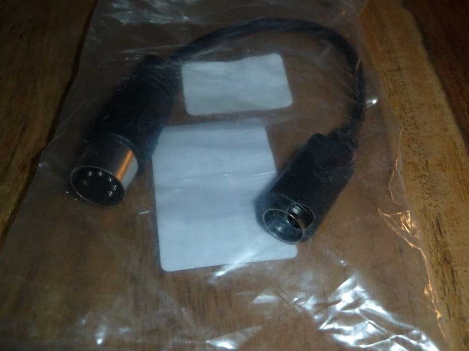 1x KABEL MIDI (DIN) - PS/2 (nowa przejściówka) - 15 cm (posiadam 2x)