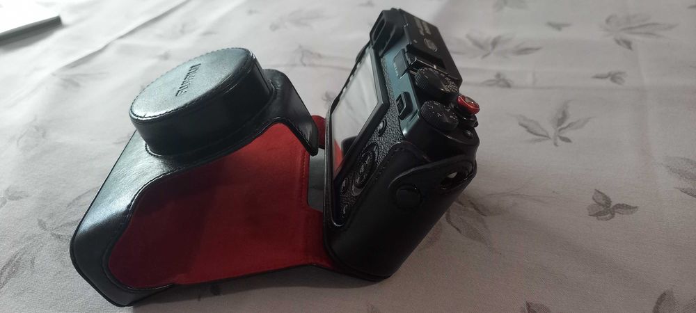 Máquina fotográfica fujifilm hybrid viewfinder x100 expert exr black preta edição limitada