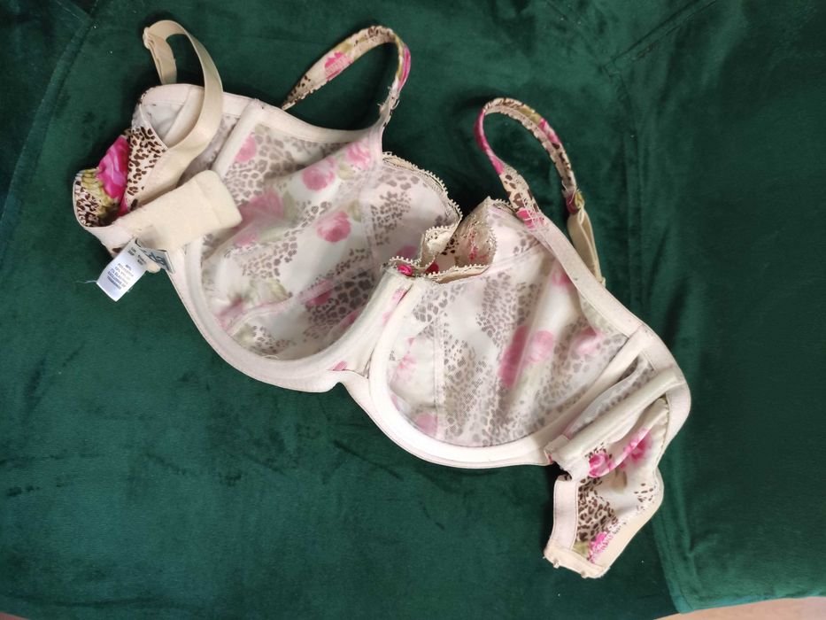 biustonosz 65F lepel