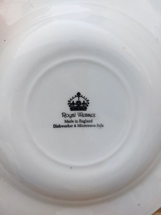 Prato Vintage Royal Wessex (Made in England) – Padrão Coaching Scenes