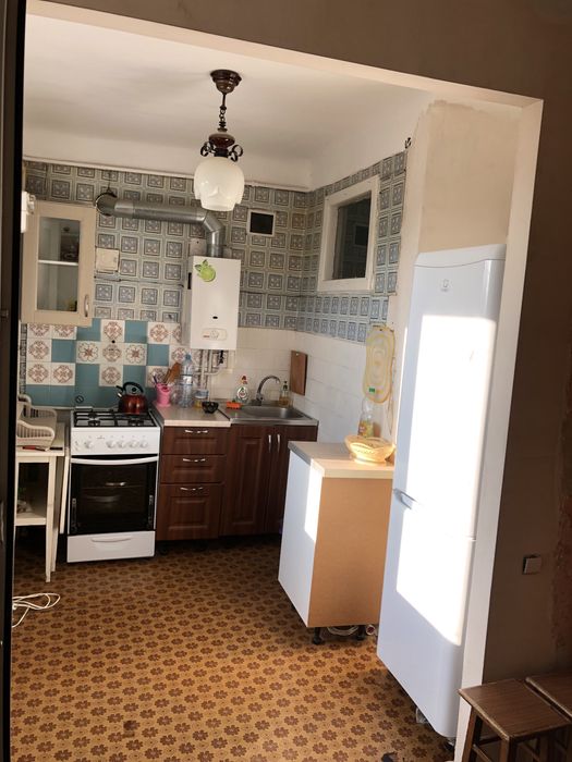 Продам 3-к квартиру в Херсоні. Район кафе Два капітана - View 4