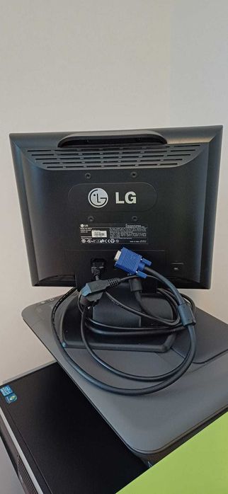 LG Monitor 566LM (15 Inches)64286118966273123